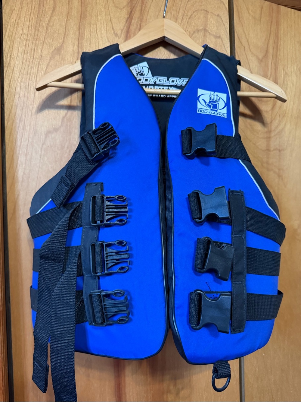 Body Glove Adult Small/Medium Blue Life Vest with Quick-Release Buckles